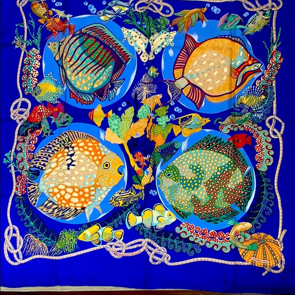 Hermes La Maison Accessories - Hermes Grands Ponds Hermès Silk Scarf.